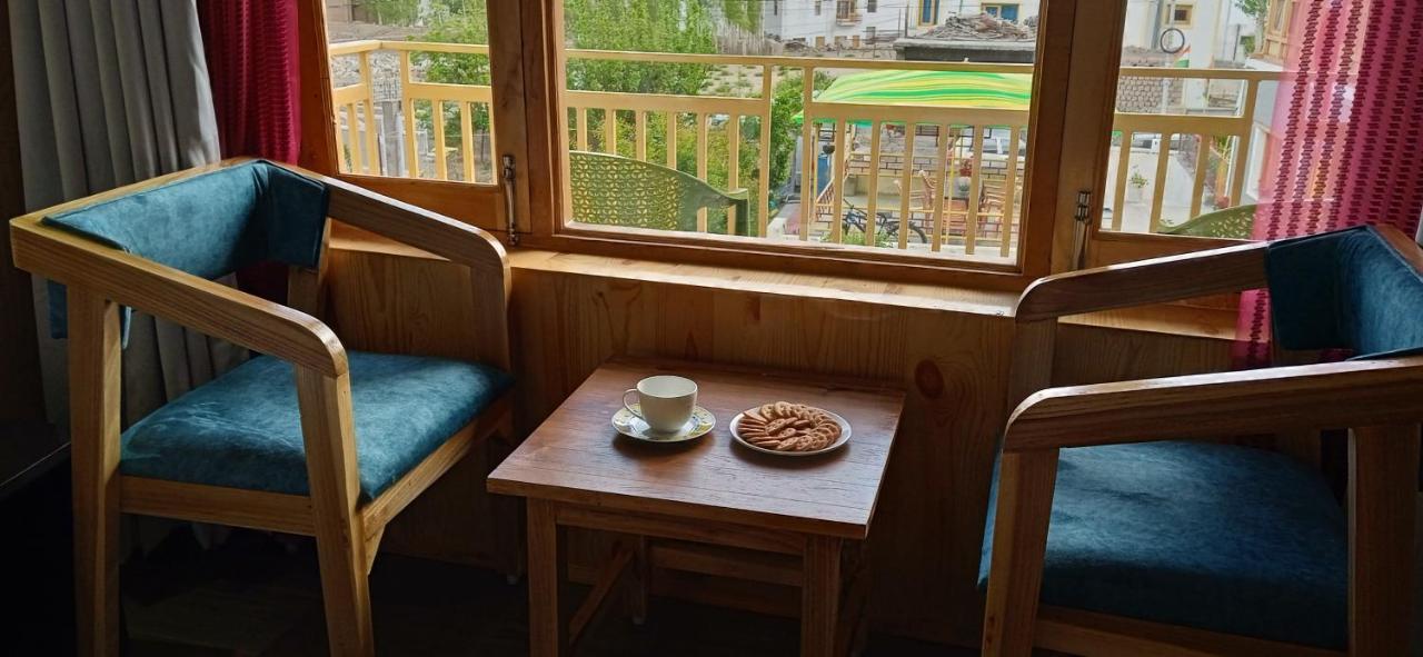 Chandan Guest House Leh Exterior photo